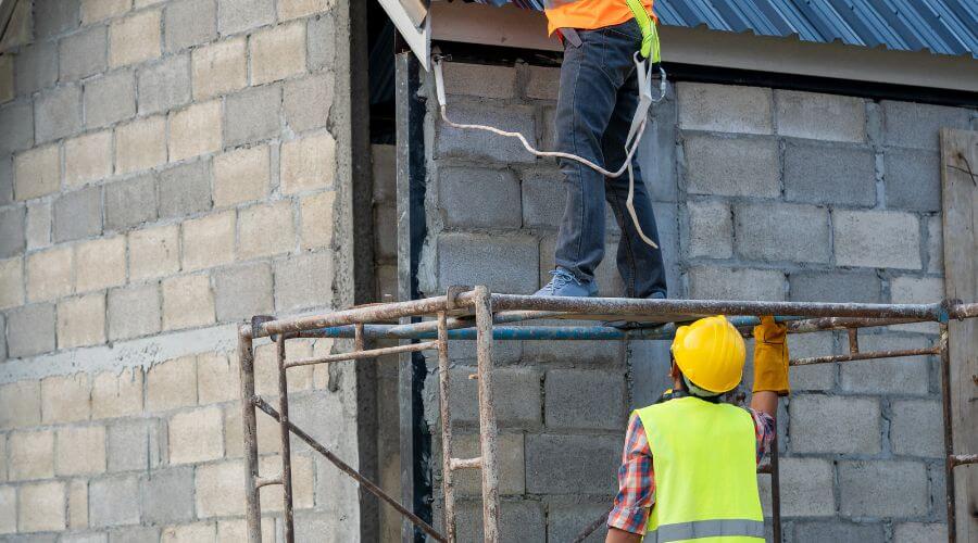 Professional residential roofers in Harlan, IN